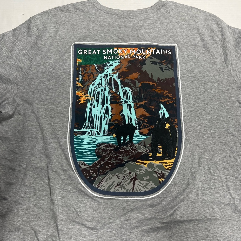 Columbia NWT men’s 3XL Graphic T-shirt